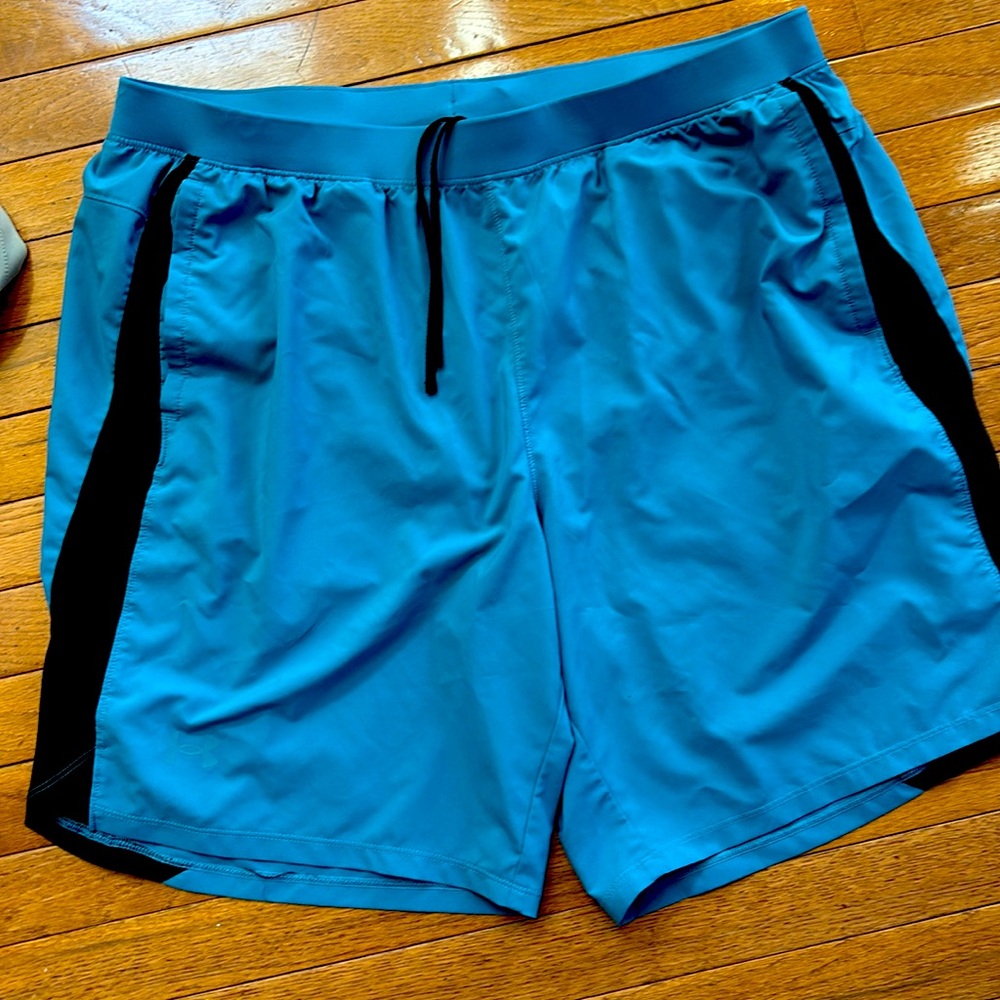 Men’s under armor shorts